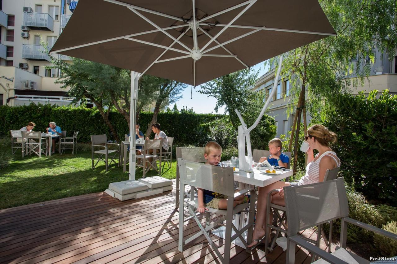 Hotel Solemare Milano Marittima Exterior photo